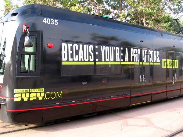 img_9251z-the-fifth-trolley-wrap-for-2017-san-diego-comic-con-promotes-the-syfy-channel-because-youre-a-pro-at-cons-its-a-fan-thing